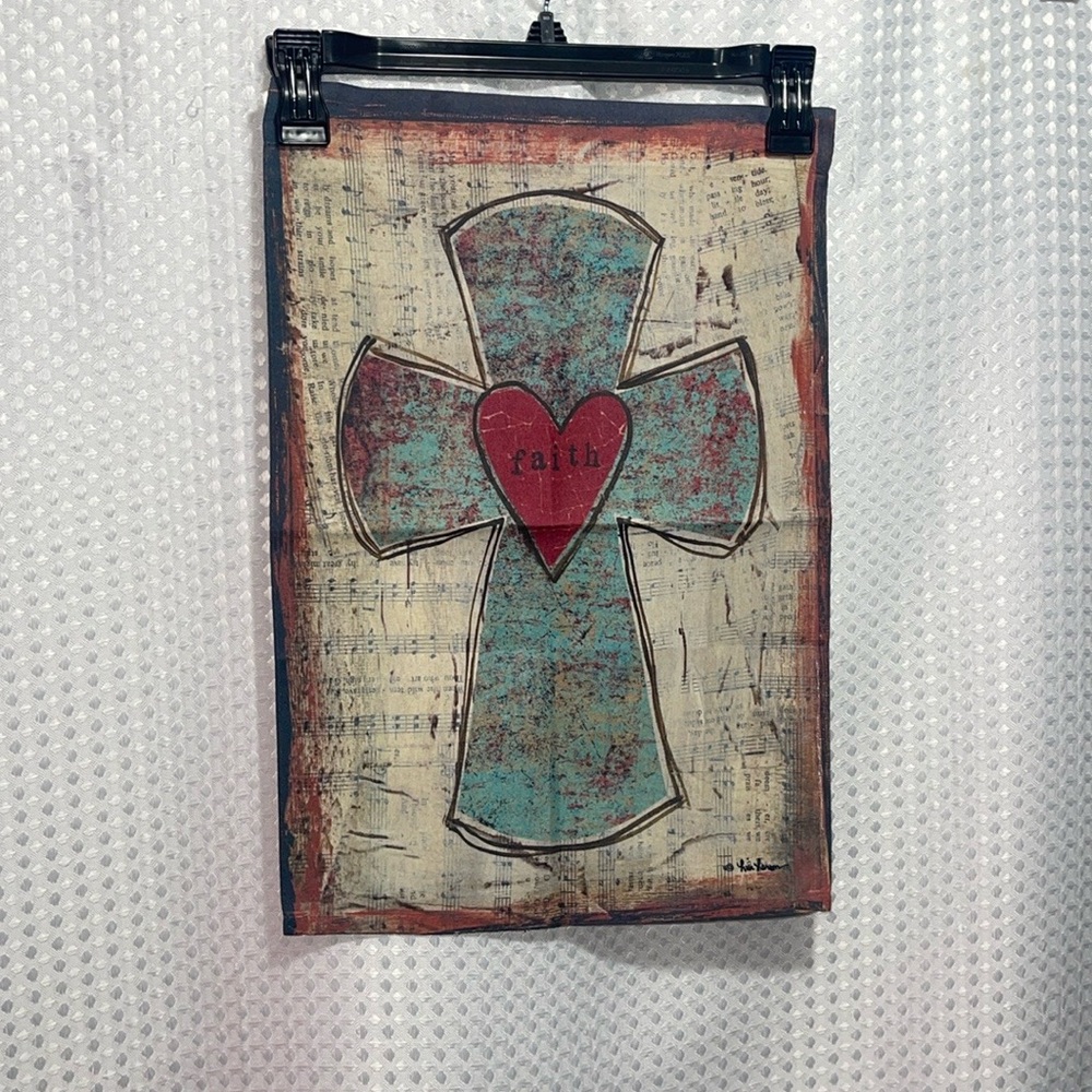Faith garden flag banner 18 inches.

Preowned please see photos for condition